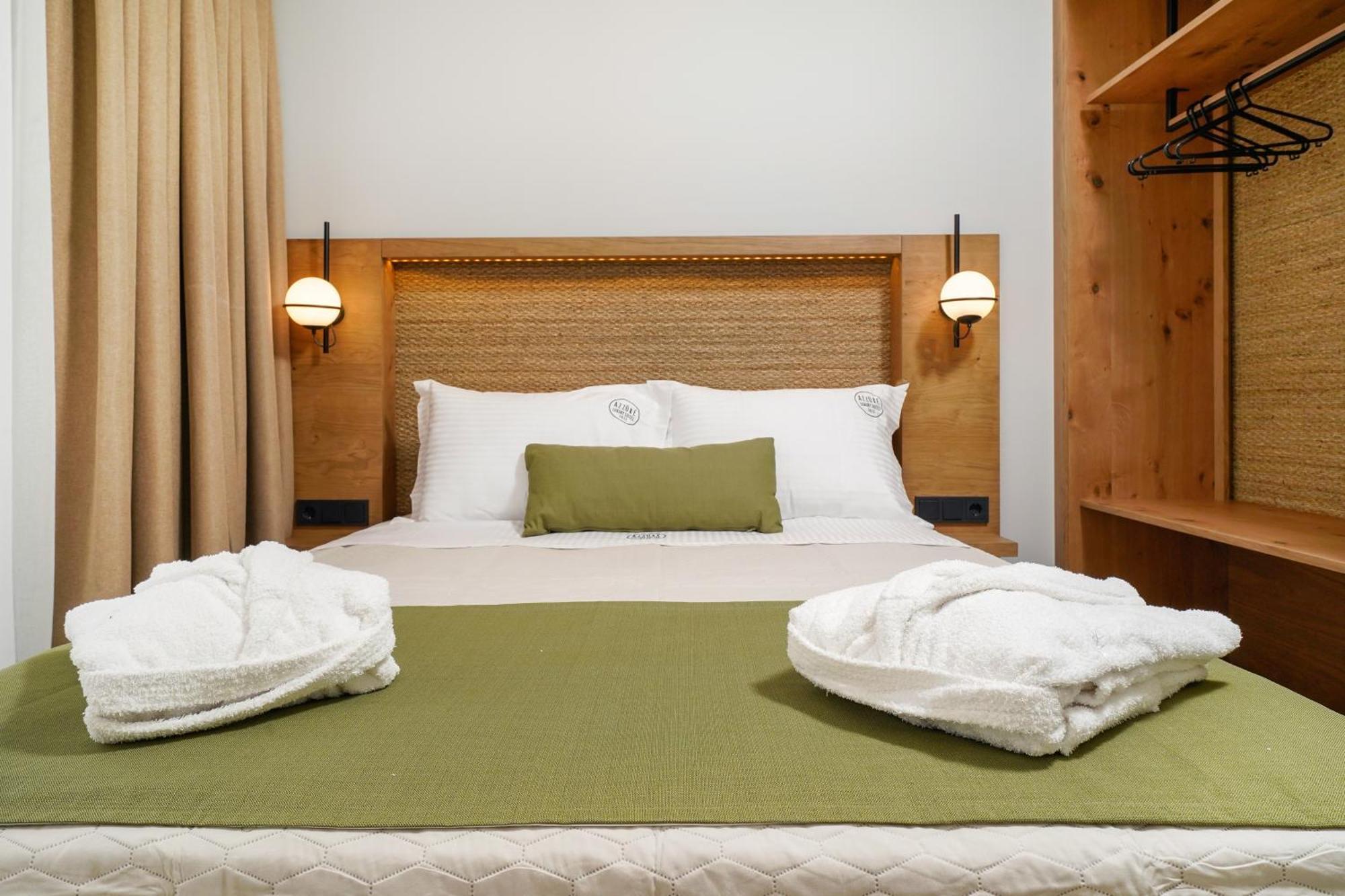 Azzure Luxury Suites Potos Exterior foto